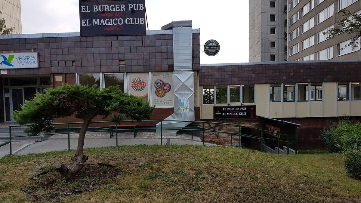 El Mágico / El Burger Pub